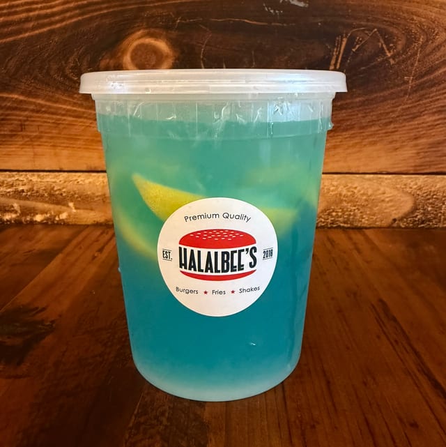 🍋 Fresh Squeezed Lemonades.